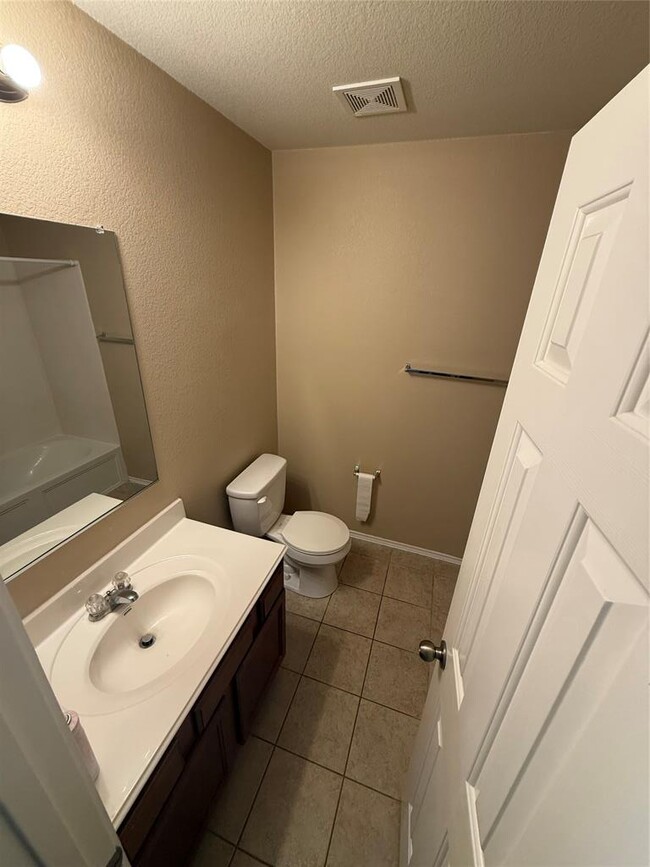 Photo - 248 Drystone Trail