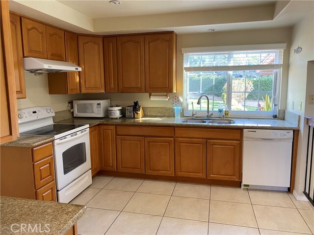 Photo - 840 Bridle Dr
