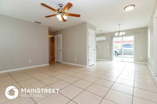 Photo - 5545 Fifth Ave