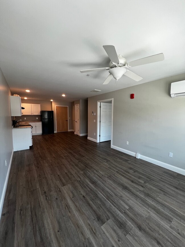 Photo - 197 Pearl St