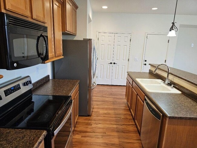 Photo - 7716 S 37th Way