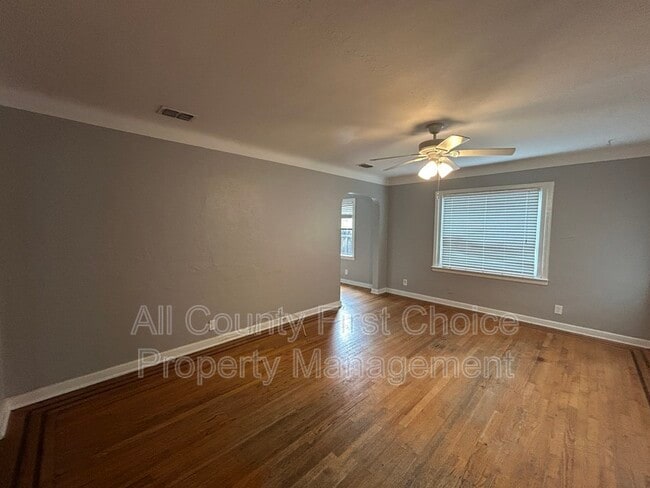 Photo - 4340 7th Ave N