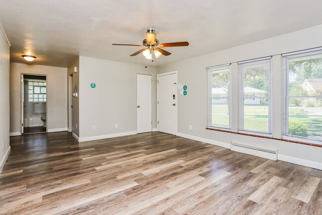 Photo - 1545 Washington St