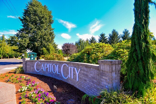 Building Photo - Capitol City Apartments