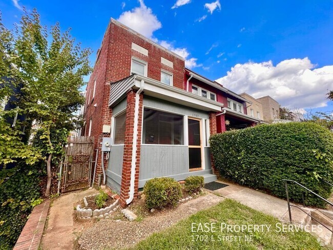 Building Photo - 1702 L St NE Rental