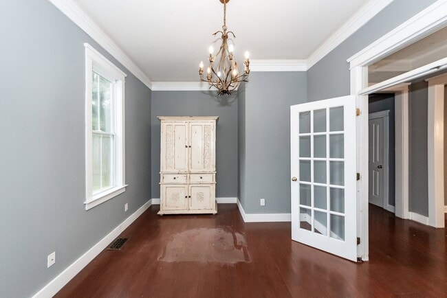 115 Blackwater Dr