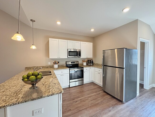 Photo - 223 Way Bill Cir