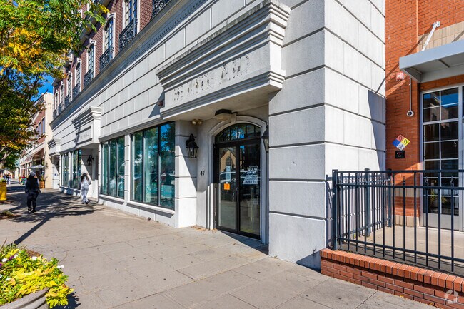 Entrance - 45-53 W Palisade Ave