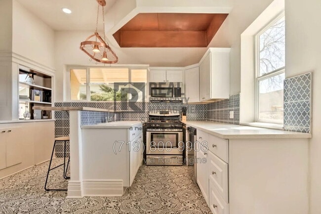 Photo - 702 Wilson Ave