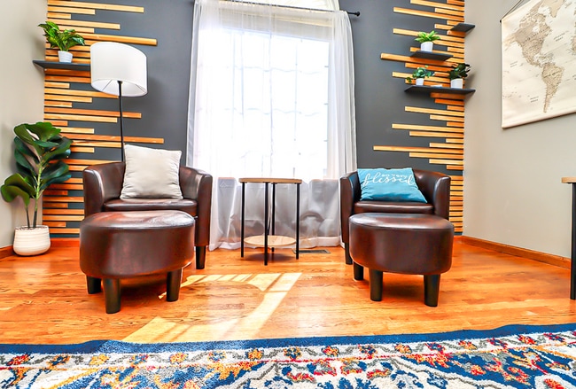 Photo - 1524 Hilltop Rd