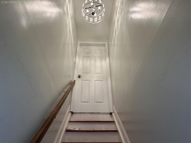 Photo - 15 Mida Ct Unit 2A