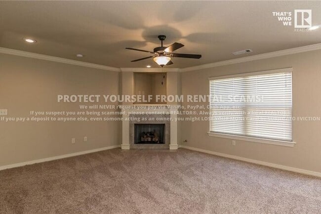 Photo - 2663 N Miranda St