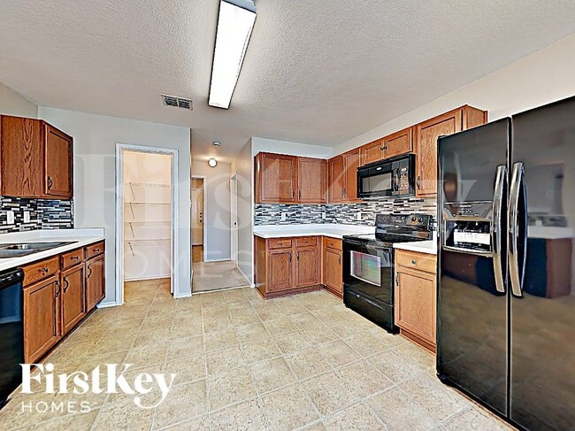 Photo - 716 Wrigley Dr