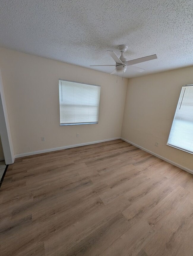 Photo - 1382 Birkdale Dr Unit 1388