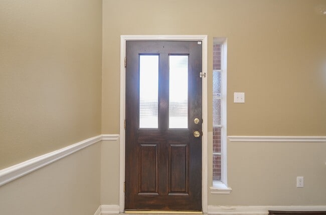 Photo - 15002 Turphin Way