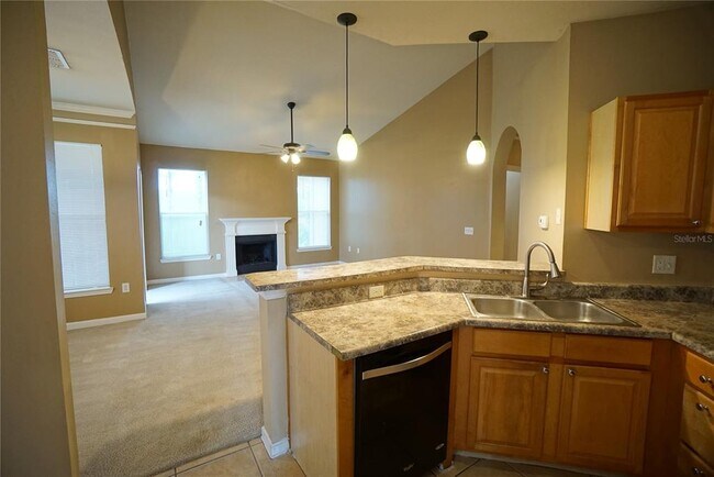 Photo - 18004 Villa Creek Dr
