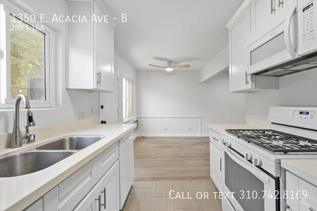 Building Photo - 1350 E Acacia Ave Unit B Rental