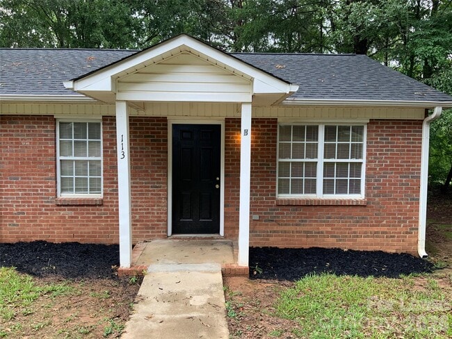 Building Photo - 113 Ridge Ave