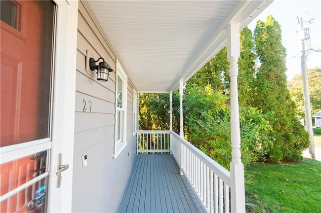 Photo - 27 Fenner Ave