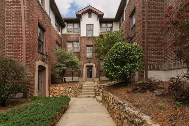 Highland Court