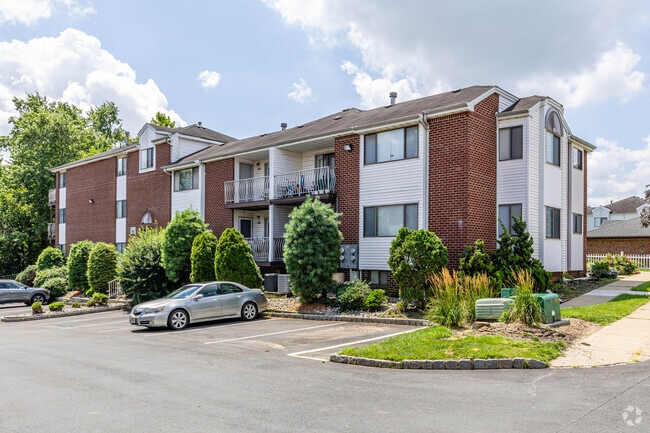 Building Photo - Edison Woods Rental
