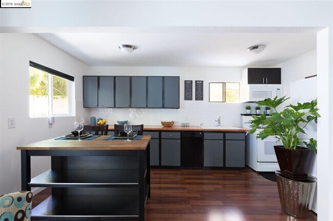 Photo - 1654 San Pablo Ave Unit D