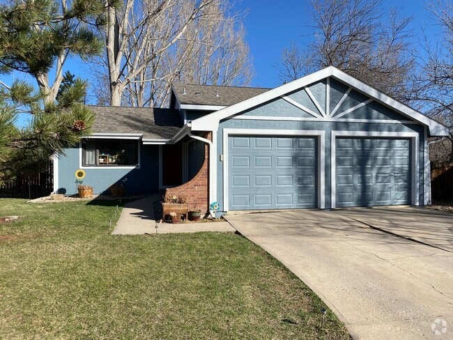 Building Photo - 2813 Adobe Dr Rental