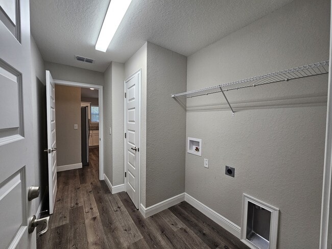 Photo - 16 Larch Course Terrace