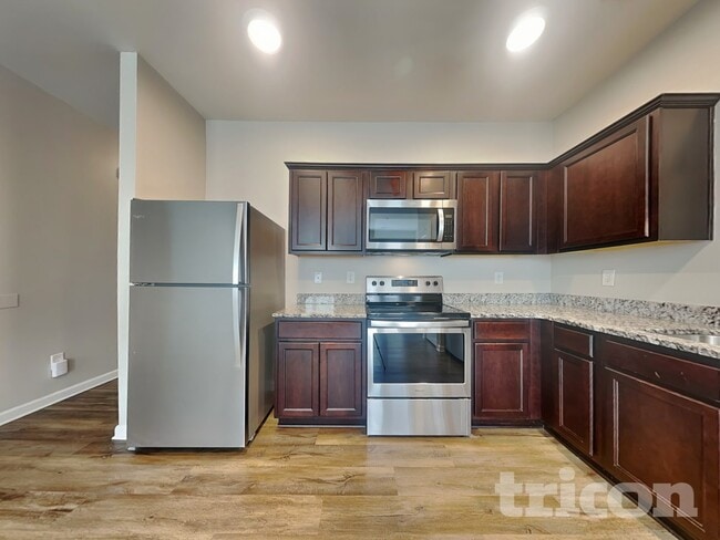 Photo - 11877 Fuller St