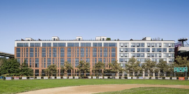 Photo - 372 9th St Unit 2F