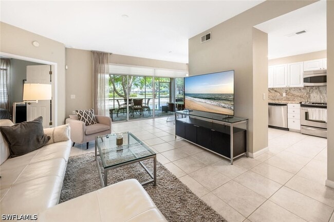 7130 Blue Juniper Ct Unit 102