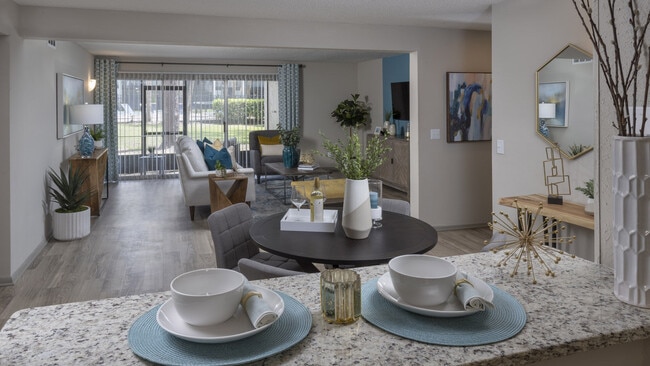 2BR, 2BA - 1,174SF-Dining Room - Cove at Peninsula