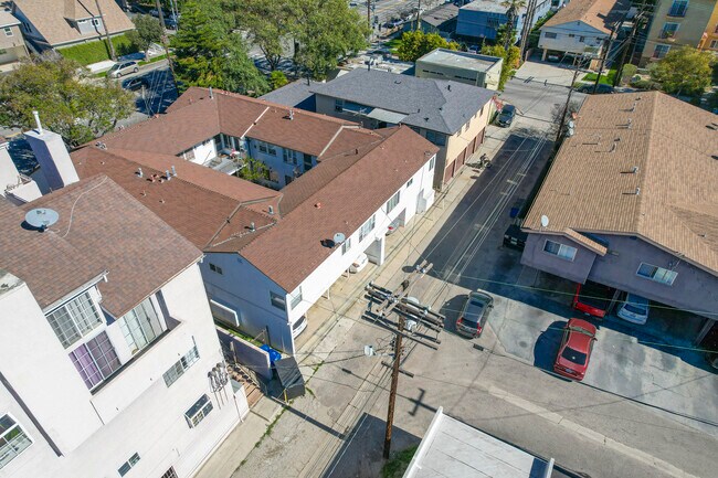 12012 Washington Pl