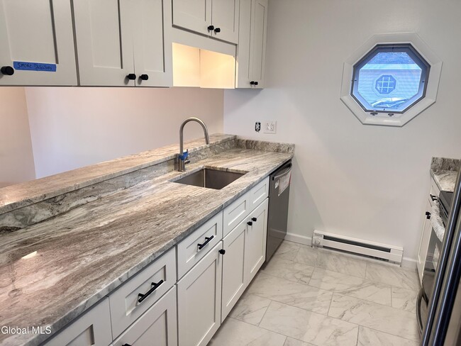 Photo - 36 Donna Lynn Dr