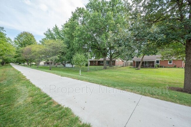 Photo - 5707 NW 66th Ave