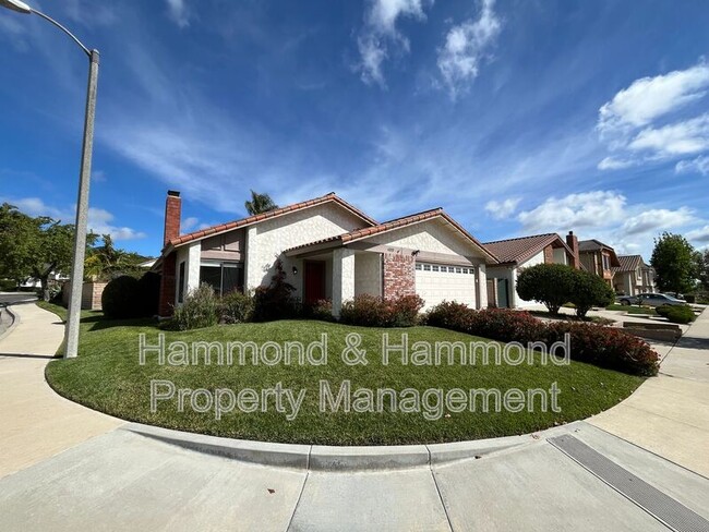 Photo - 489 Knollwood Dr