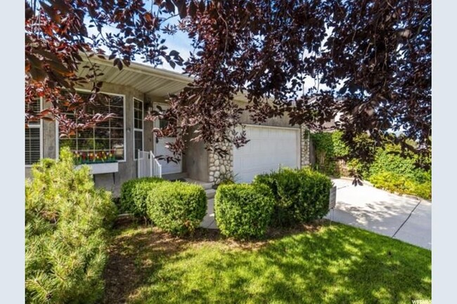 Building Photo - 2522 Hillside Village Ct Rental
