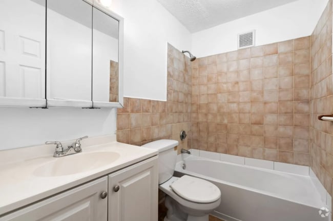 Building Photo - 6 Arizona Terrace Rental