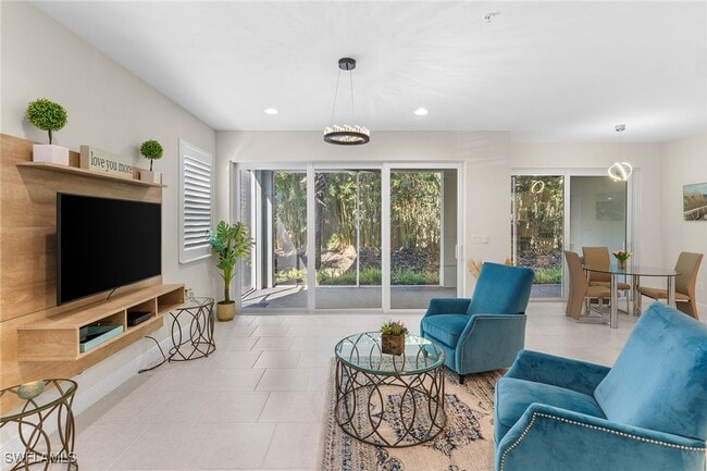 Photo - 2343 Sheen Ln Unit 401