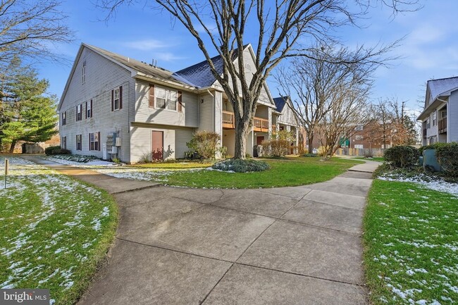 Photo - 9212 Azure Ct Unidad 102