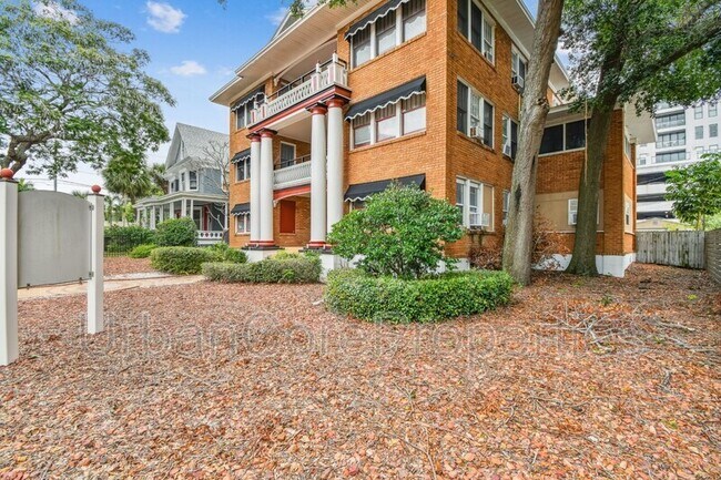 Photo - 249 4th Ave N Unidad #12