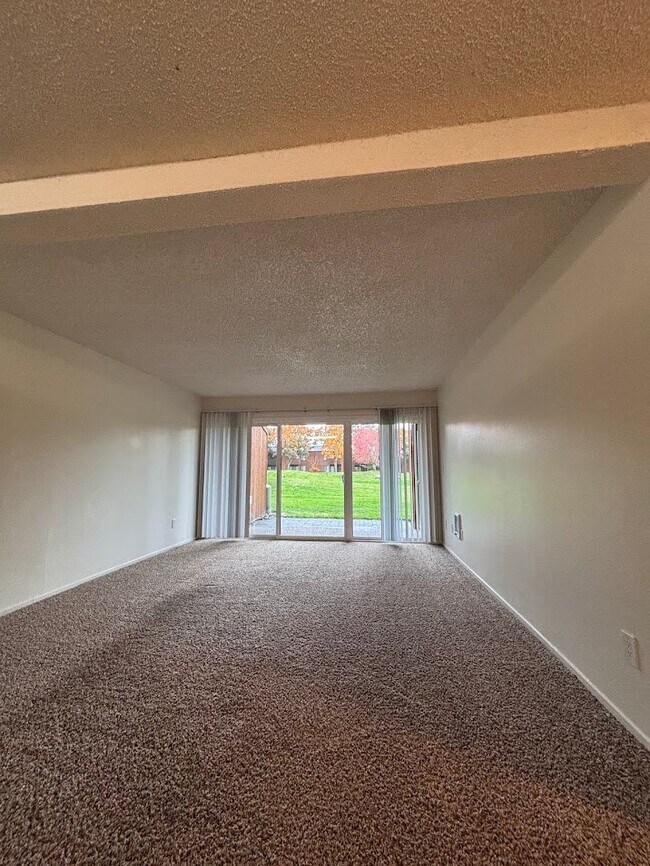 Photo - 4550 SW Murray Blvd Unidad 34