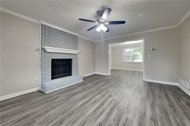 Photo - 1501 Willow Creek Ct