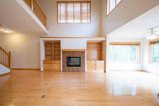 Photo - 591 Crane Creek Ln