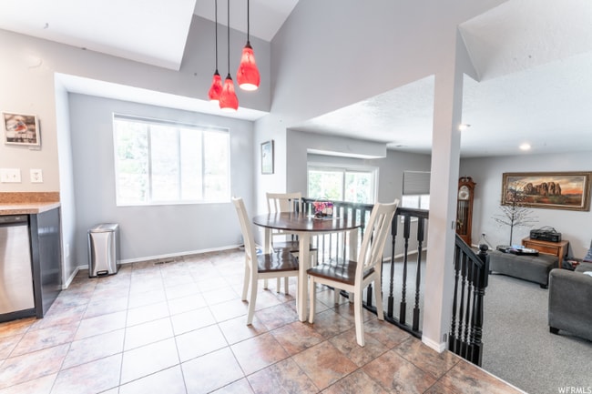 Photo - 2291 E 2900 N