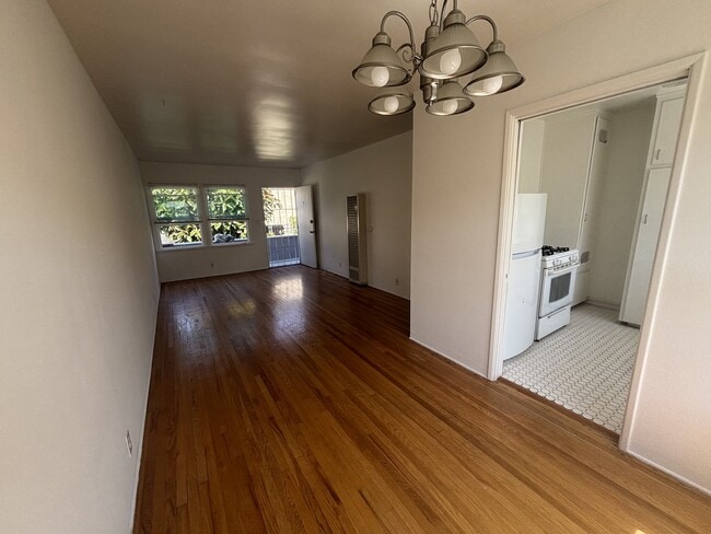 Photo - 924 17th St Unidad D