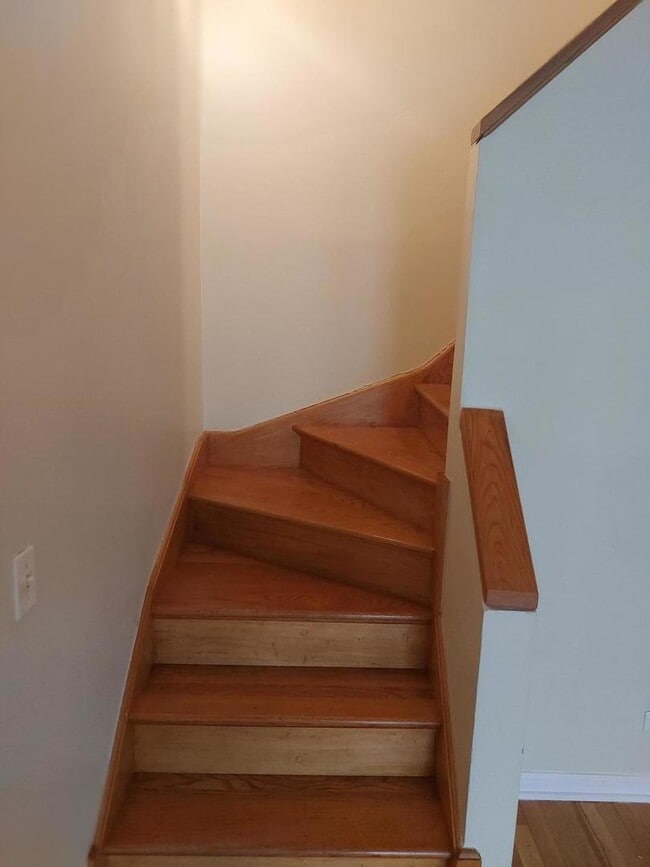 Photo - 711 W Gordon Terrace