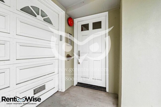 Photo - 727 Moraga St