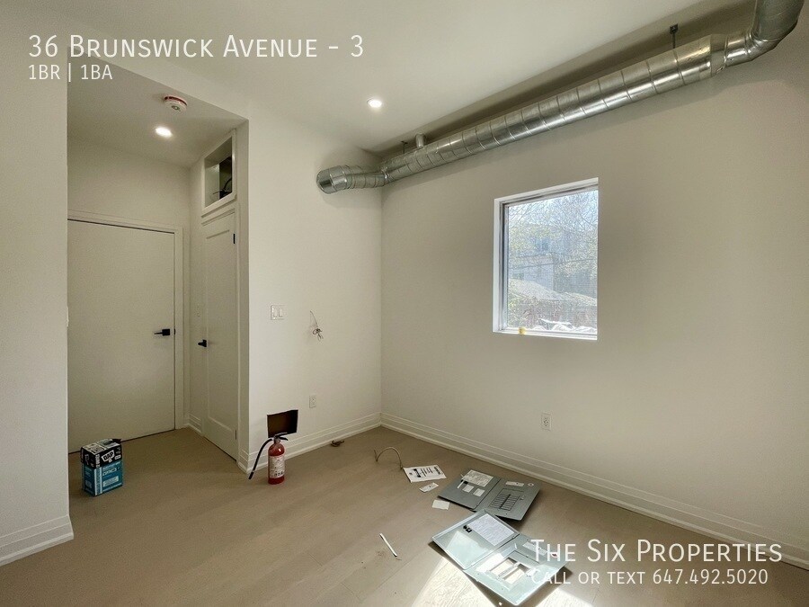 Photo - Brand New Bachelor Apartment in the Heart of Downtown Unit 3
