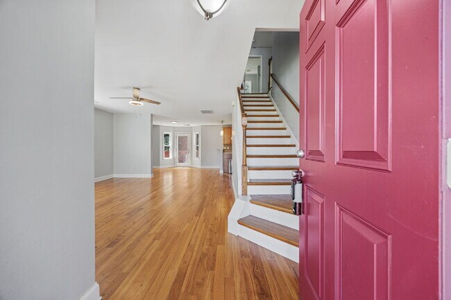 Photo - Beautiful 4-Bedroom, 3-Bath House